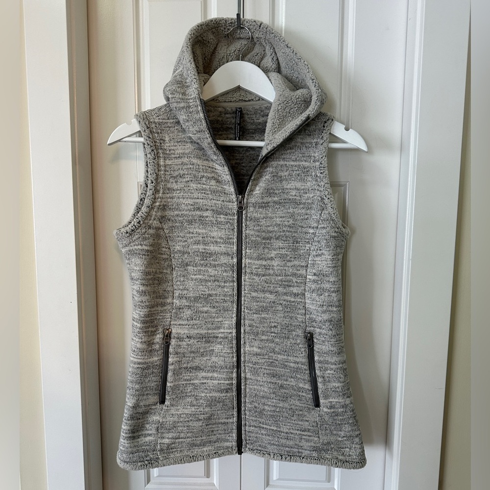 Kuhl Heathered Grey Alaska Hooded Sherpa Lined Zip Up Vest | Size Small